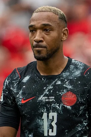 Дерек Корнильюс