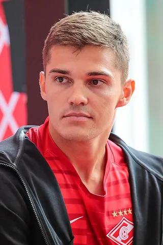 Роман Зобнин