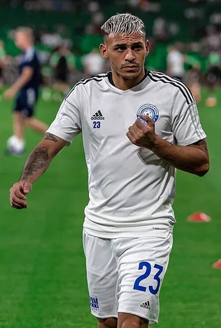 Лукас Вера