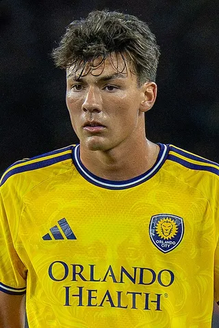 Джастин Эллис