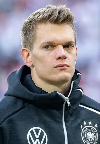 Маттиас Гинтер